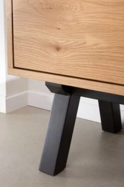 Royal Oak Meuble TV SANDBY 2 Portes Chêne Naturel/noir -Meubles Soldes Boutique 132864