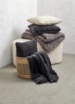 Plaid HASSEL 120x160 Gris 5 Plaid HASSEL 120x160 Gris -Meubles Soldes Boutique 186166 1